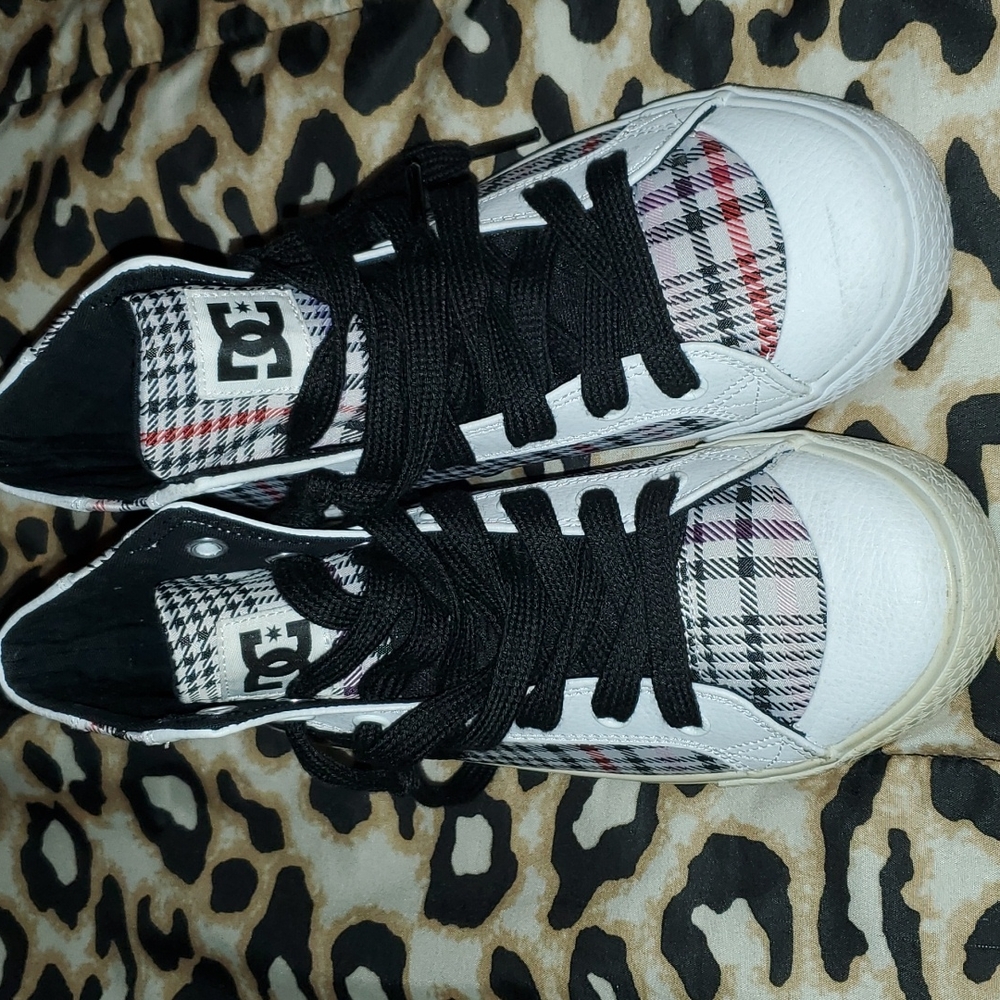 DC high top shoes